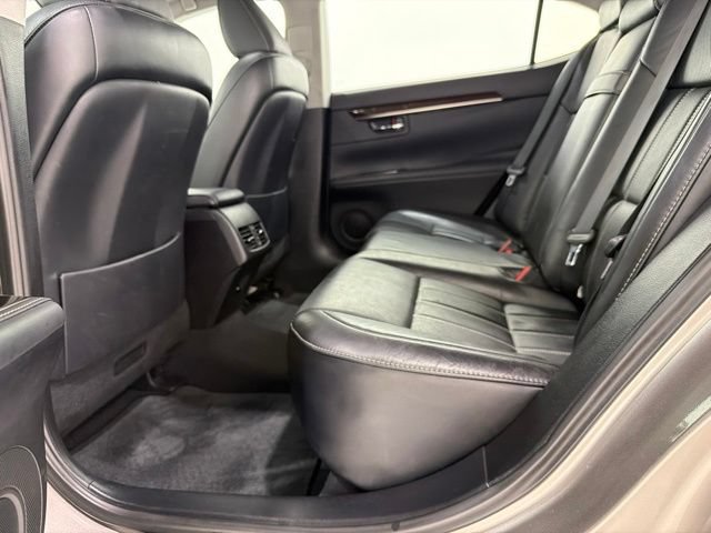 Used 2017 Lexus ES 350 w/ Luxury Package FWD image 17