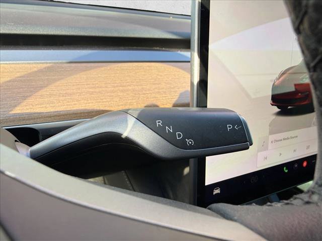 Used 2023 Tesla Model 3 Standard Range image 16