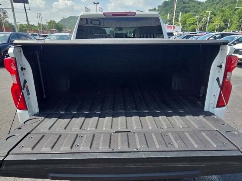 Used 2023 Chevrolet Silverado 1500 LT Trail Boss w/ Protection Package AWD/4WD image 10