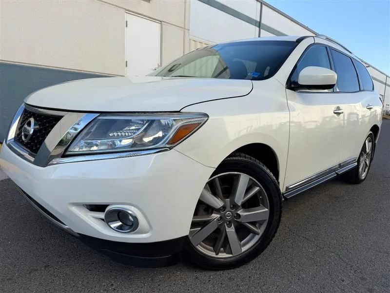 Used 2015 Nissan Pathfinder Platinum AWD/4WD image 1