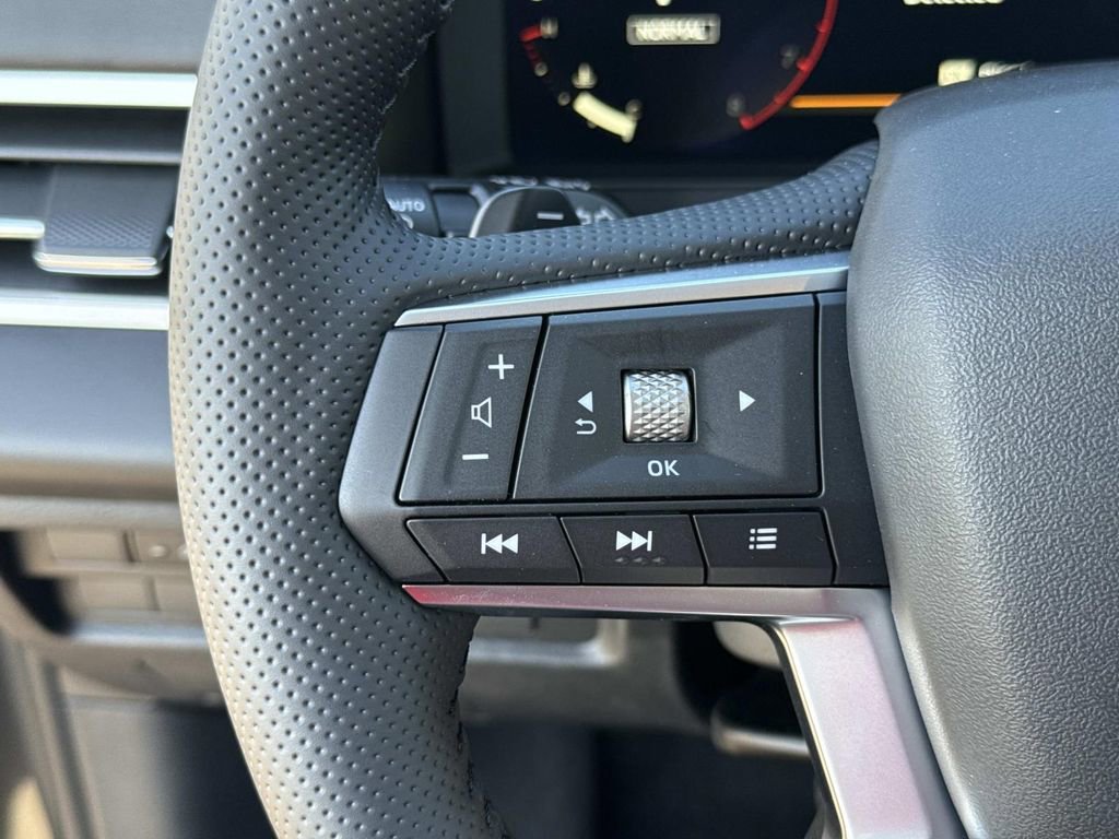 New 2026 Mitsubishi Outlander SEL image 38