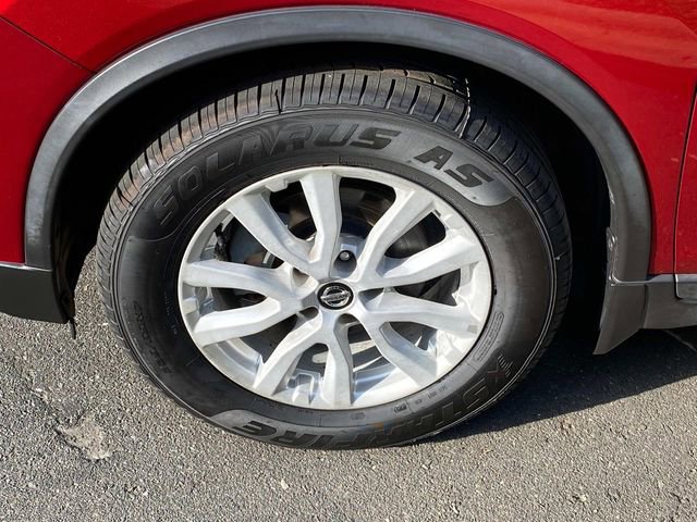 Used 2019 Nissan Rogue SV image 6