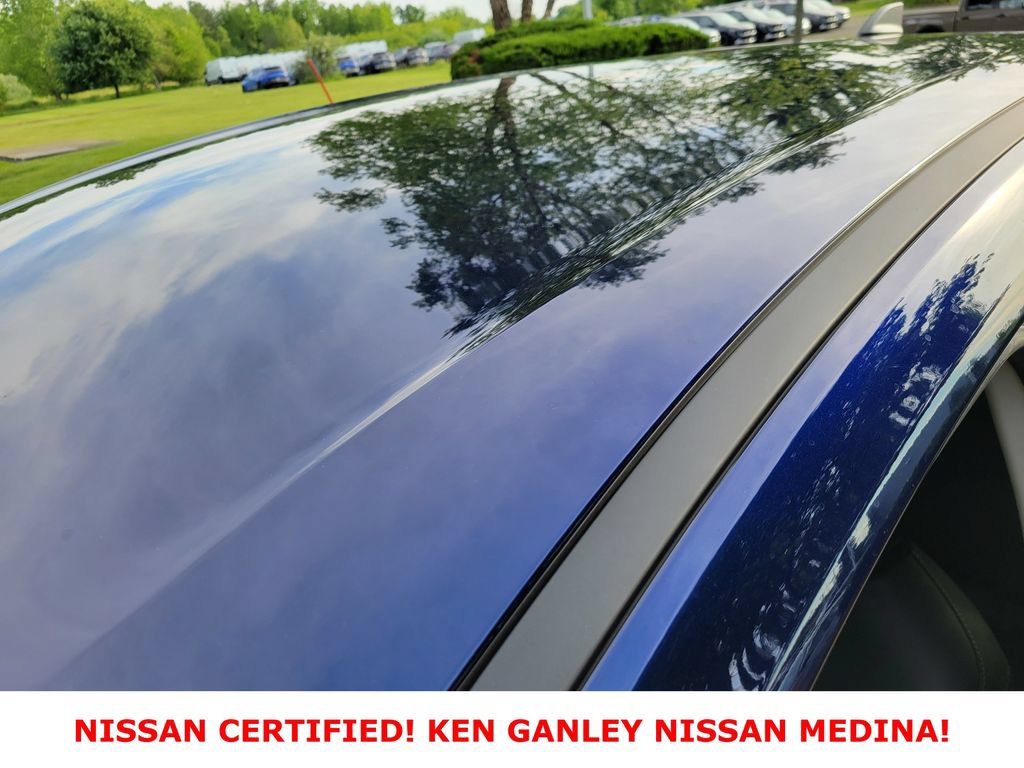 Certified 2025 Nissan Murano SV AWD/4WD image 17