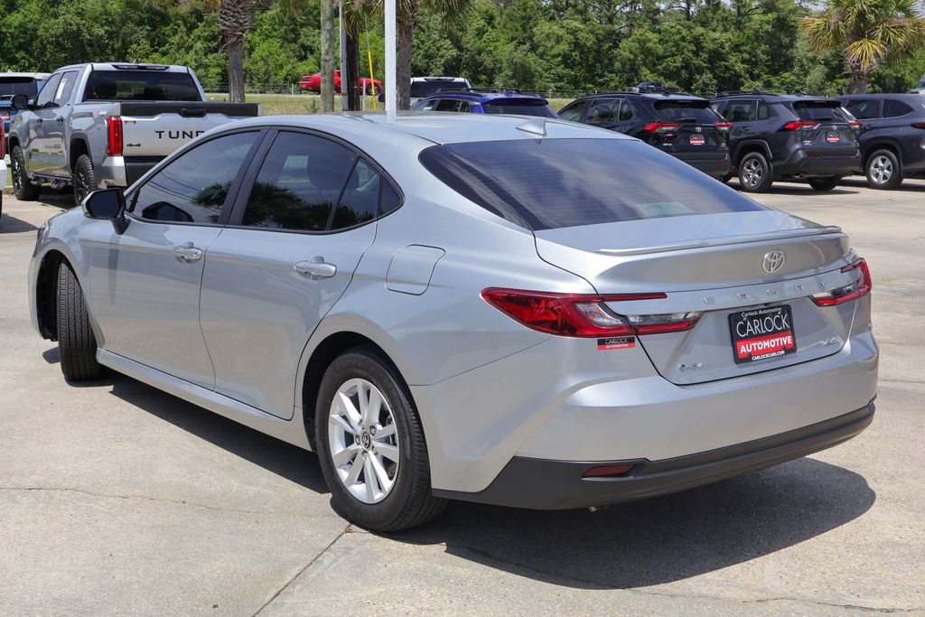 Used 2025 Toyota Camry LE w/ Convenience Package FWD image 20