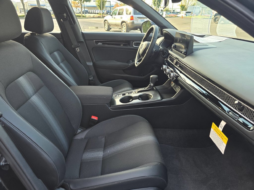 Certified 2026 Honda Civic Sport image 5