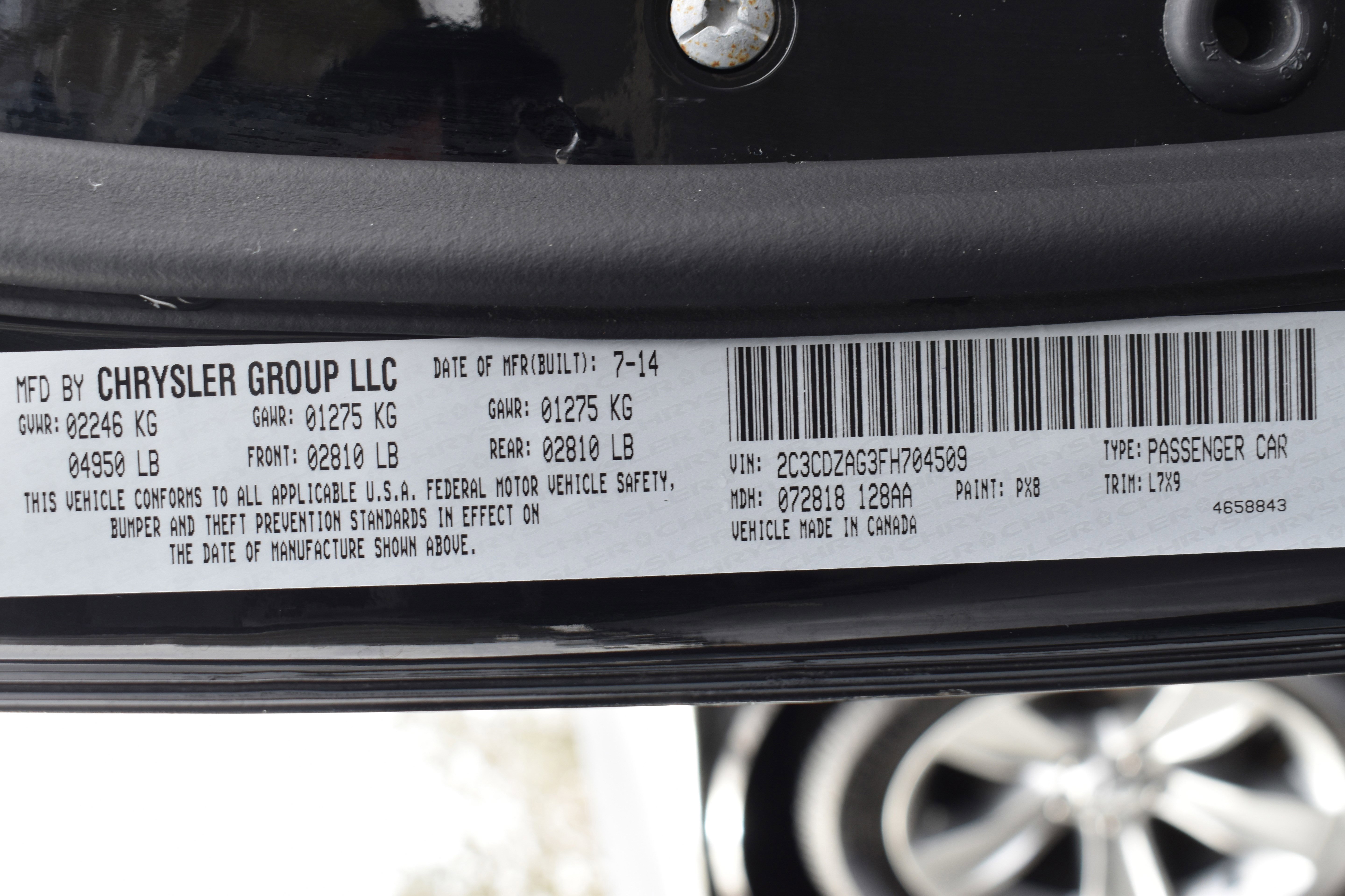 Used 2015 Dodge Challenger SXT image 36