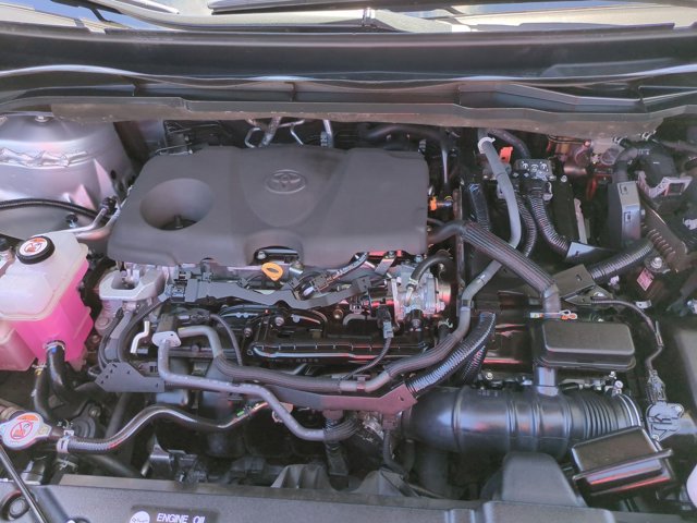 Used 2022 Toyota Sienna XLE image 23