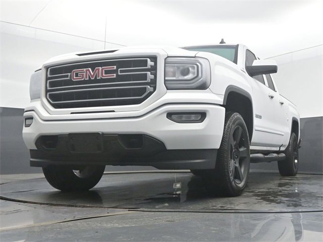 Used 2017 GMC Sierra 1500 SLE image 46