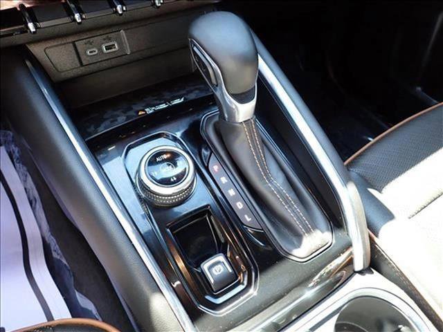 Used 2023 GMC Canyon AT4 w/ LPO, Sports Bar Package image 19