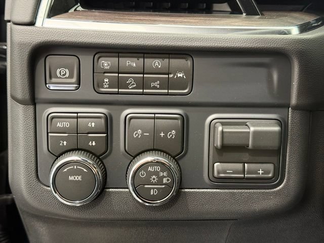 New 2026 Chevrolet Tahoe LT w/ Comfort Package AWD/4WD image 38