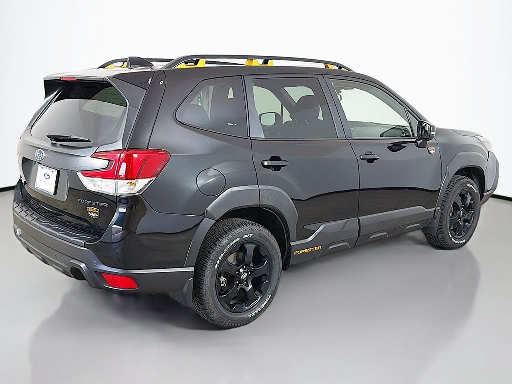 Used 2025 Subaru Forester Wilderness AWD/4WD image 12