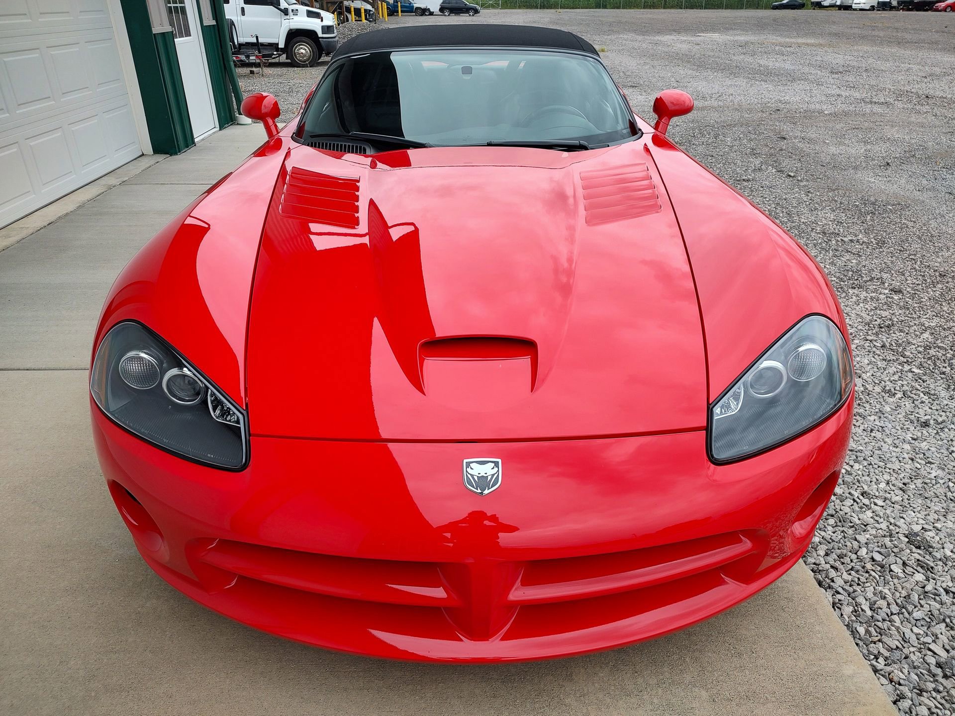Used 2003 Dodge Viper SRT-10 image 42