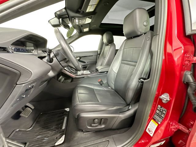 Used 2023 Land Rover Range Rover Evoque S image 4