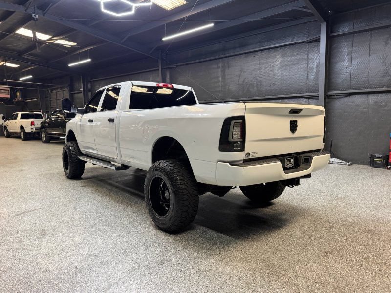 Used 2017 RAM 2500 Tradesman w/ Chrome Appearance Group AWD/4WD image 27