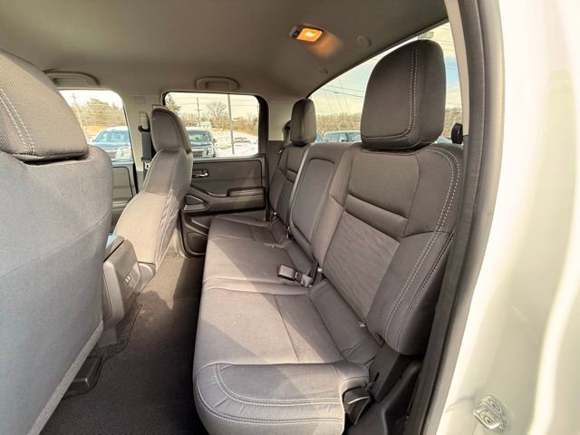 Certified 2024 Nissan Frontier SV w/ Technology Package image 16