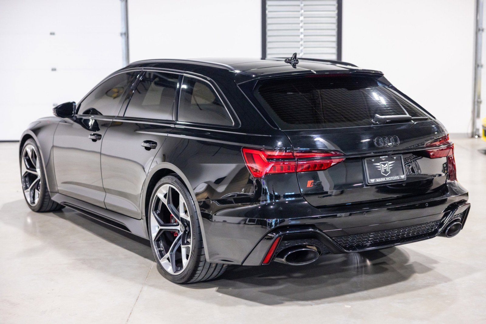 Used 2024 Audi RS 6 performance AWD/4WD image 7