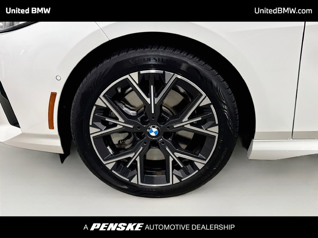 Used 2026 BMW 228i w/ Technology Package FWD image 9