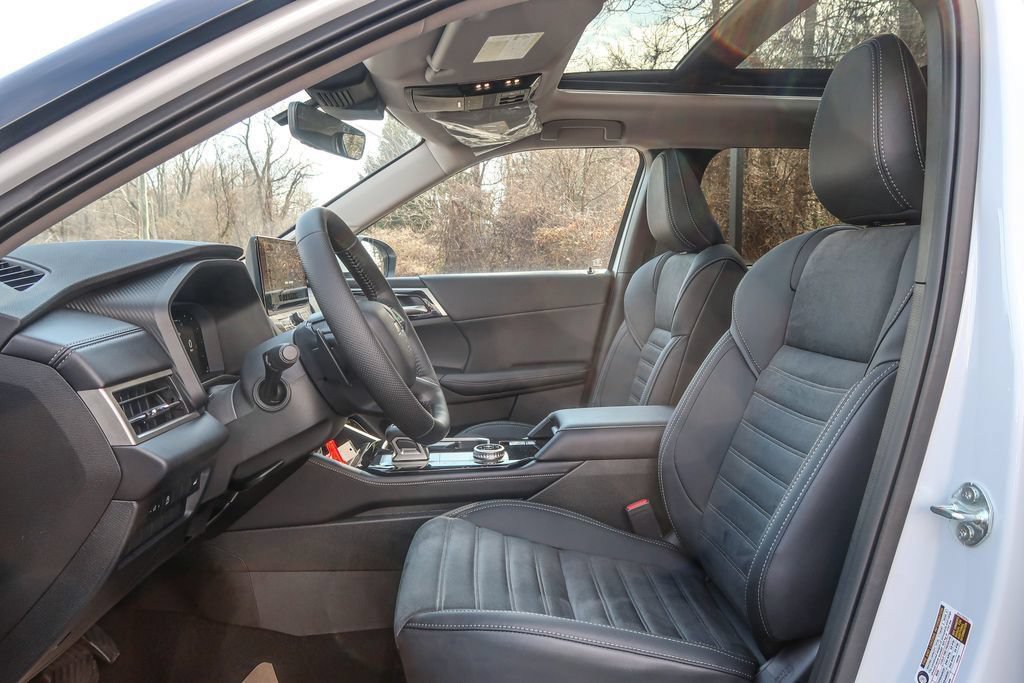New 2026 Mitsubishi Outlander SE AWD/4WD image 25