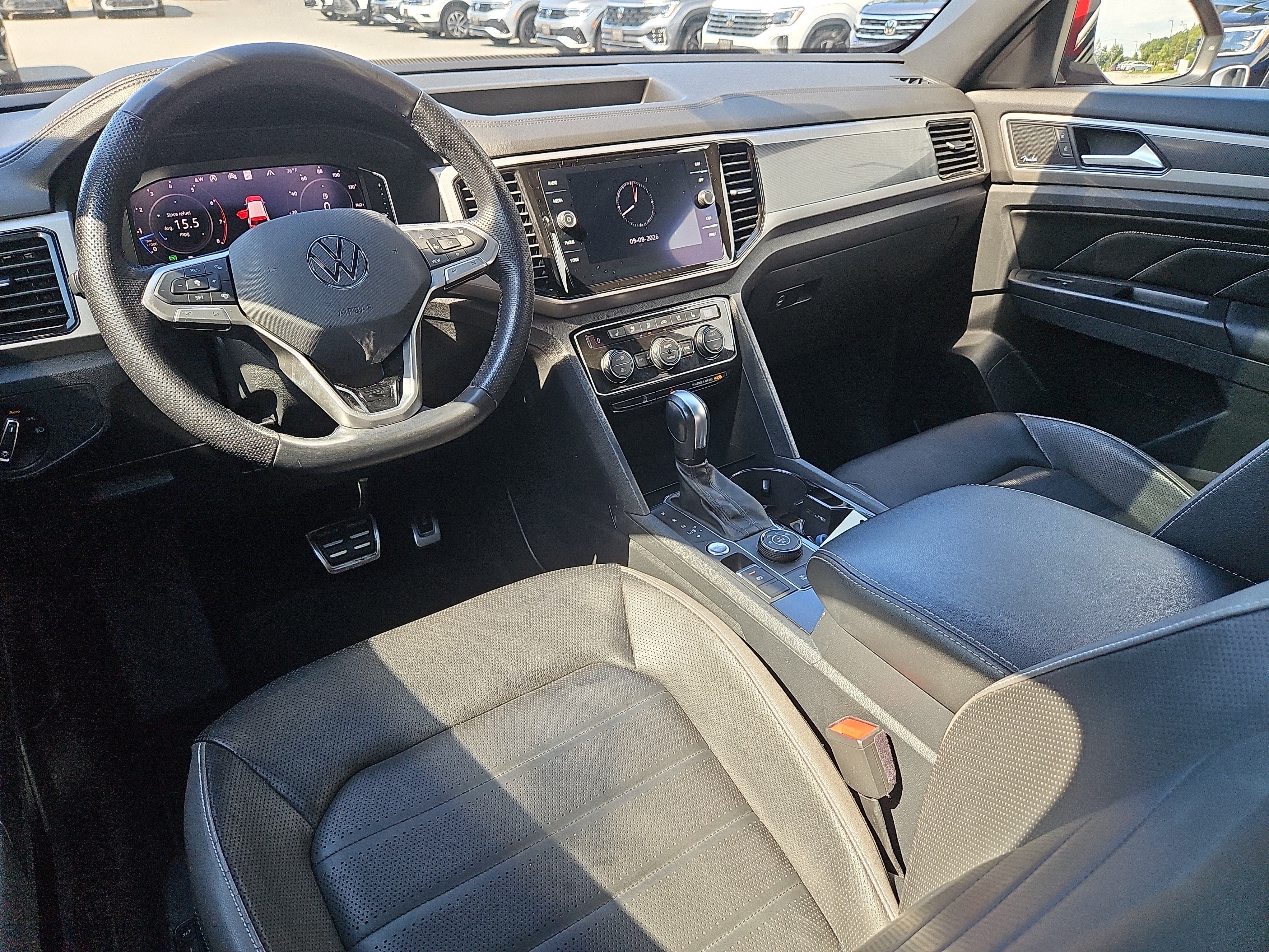 Used 2020 Volkswagen Atlas Cross Sport SEL Premium R-Line AWD/4WD image 3
