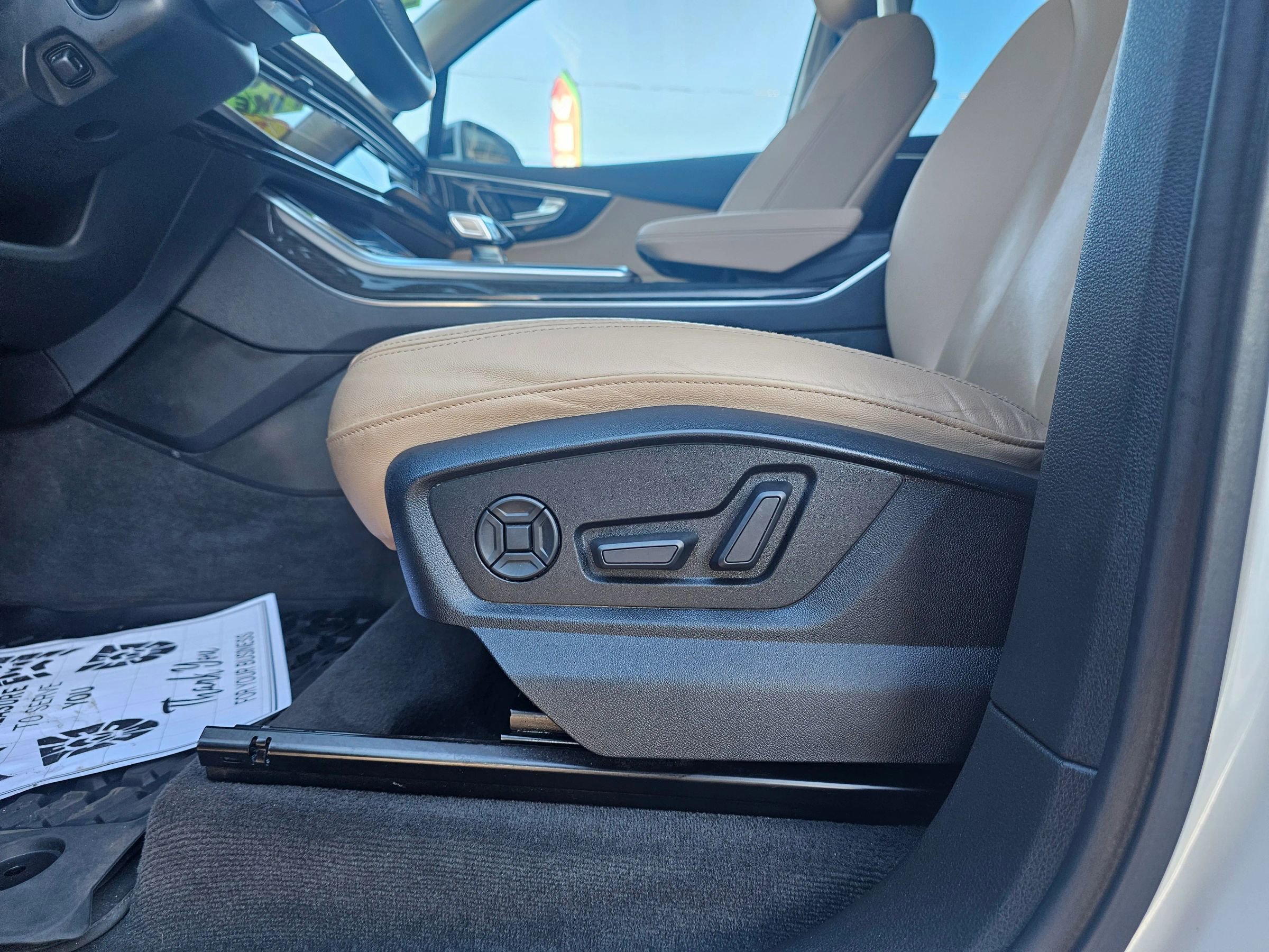 Used 2020 Audi Q7 3.0T Premium image 32