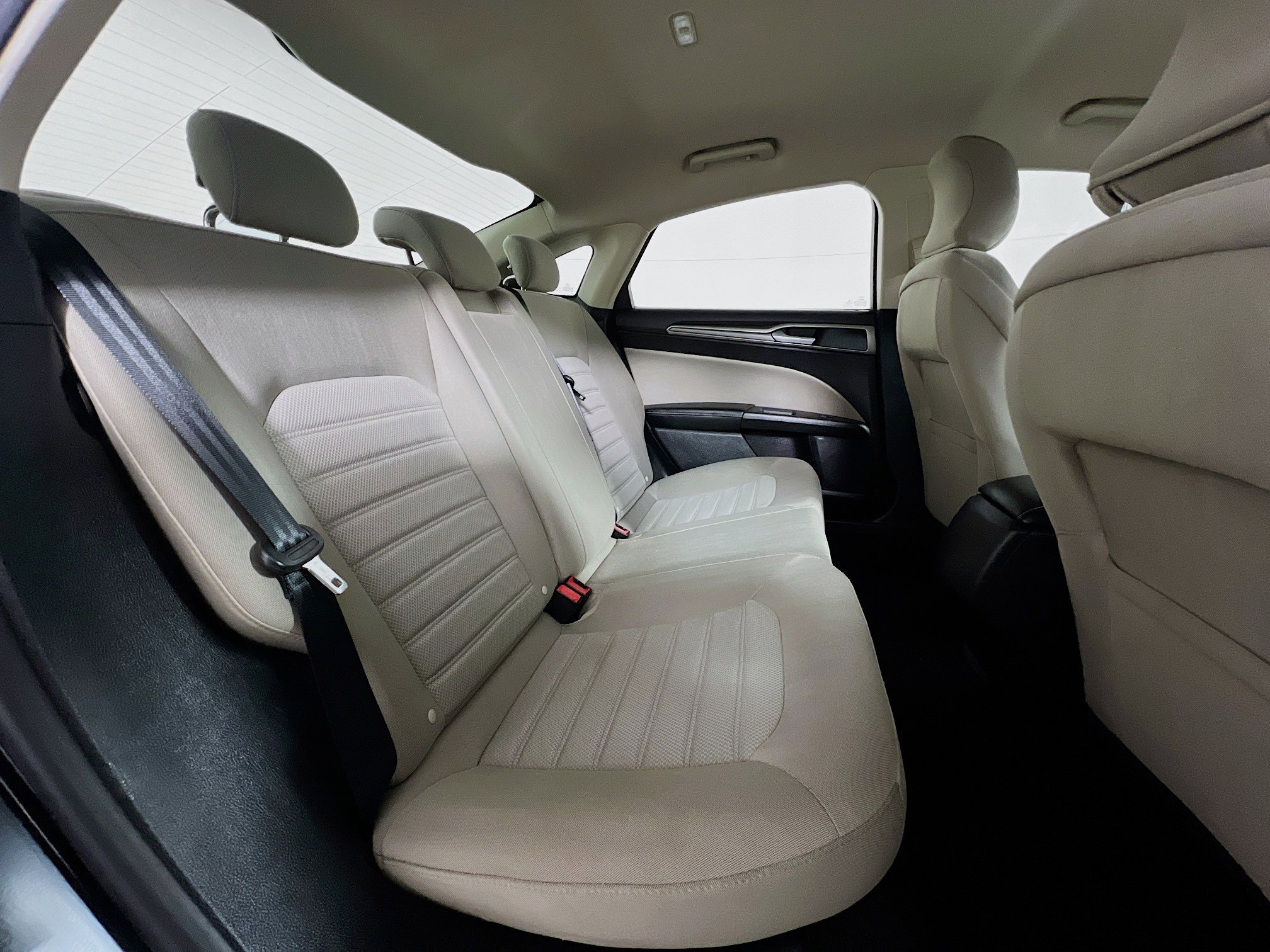 Used 2019 Ford Fusion S FWD image 22