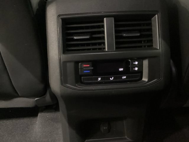 Used 2023 Volkswagen Atlas SE AWD/4WD image 13