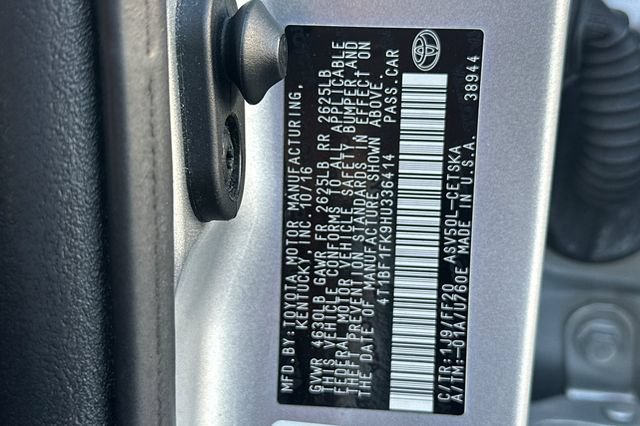 Certified 2017 Toyota Camry SE FWD image 31