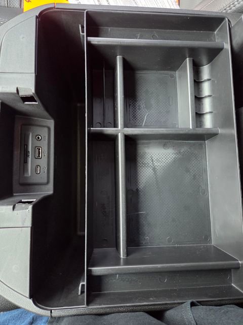 Used 2023 GMC Sierra 2500 Denali w/ Denali Black Diamond Edition image 30