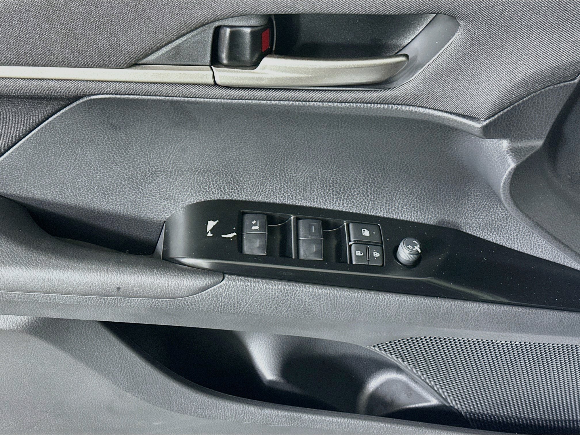 New 2026 Toyota Camry LE w/ Convenience Package FWD image 14