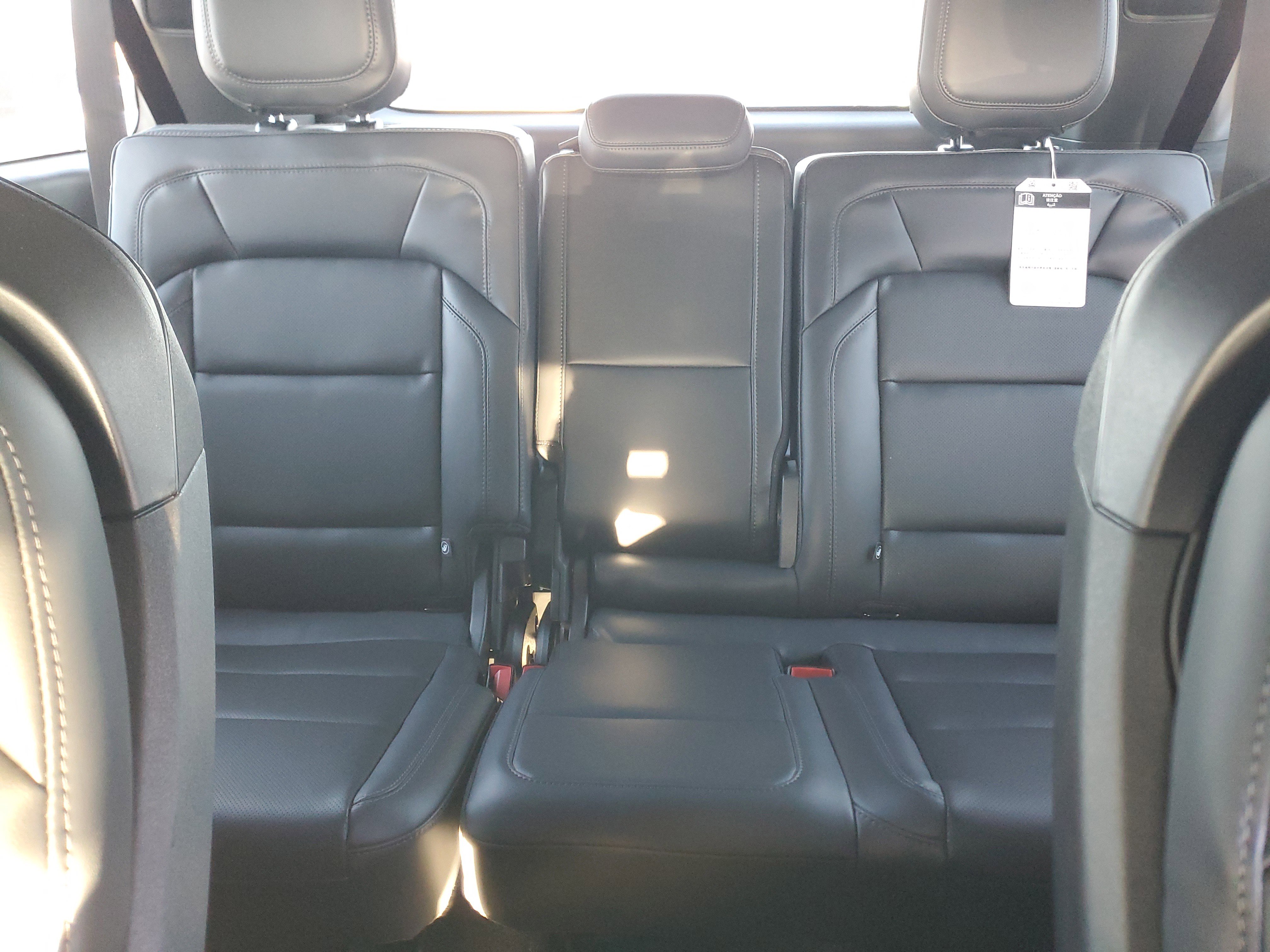 New 2025 Lincoln Navigator L Reserve w/ Jet Appearance Package image 32