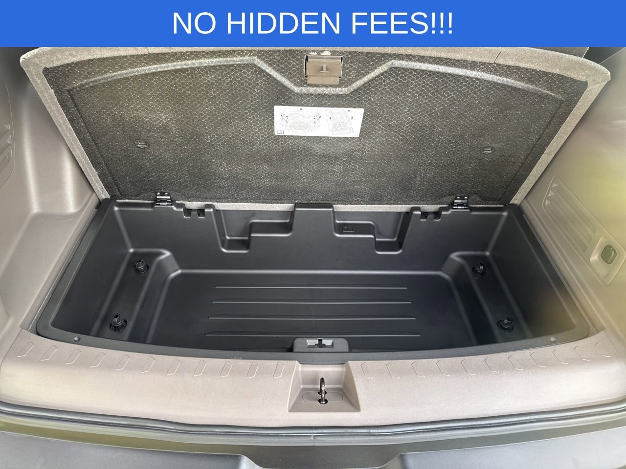 Used 2020 Chevrolet Traverse LT image 48