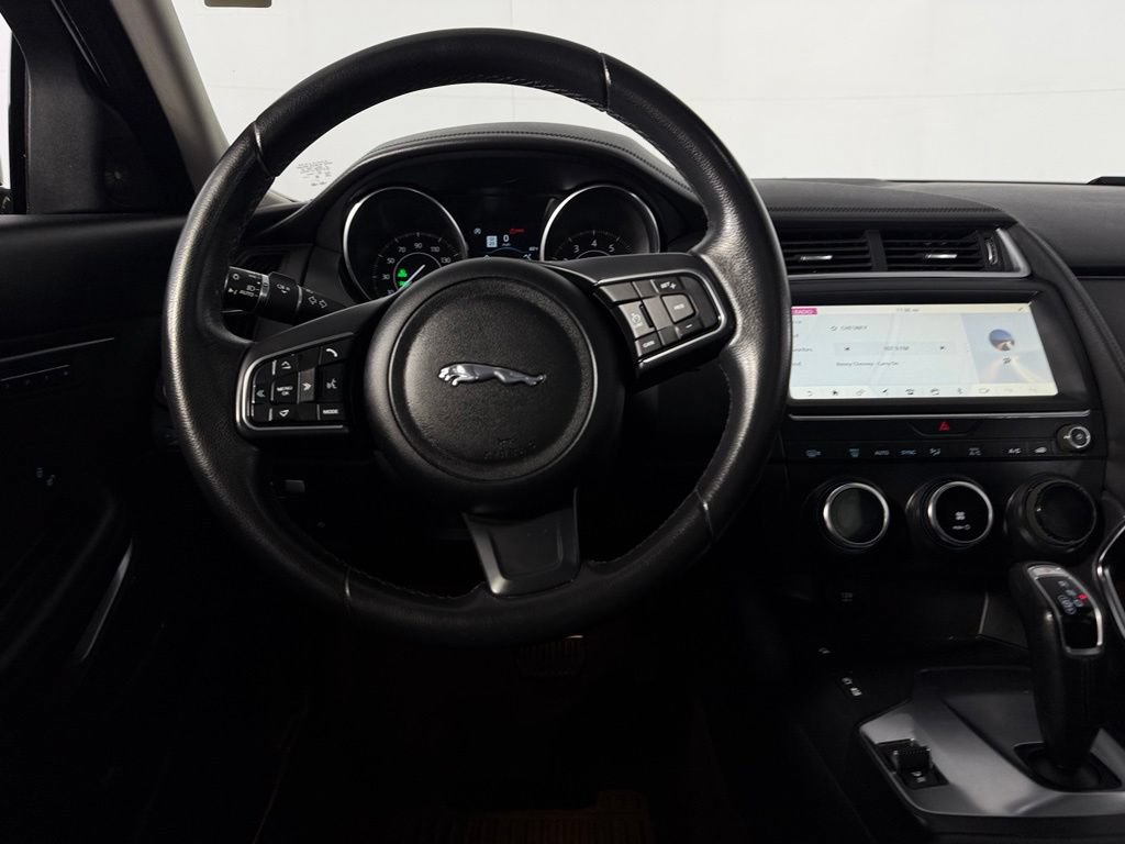 Used 2020 Jaguar E-PACE SE AWD/4WD image 12