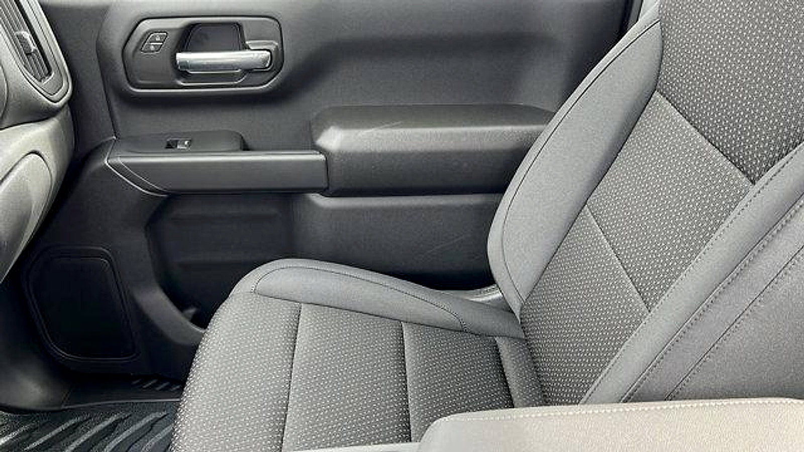 New 2026 Chevrolet Silverado 1500 W/T image 17