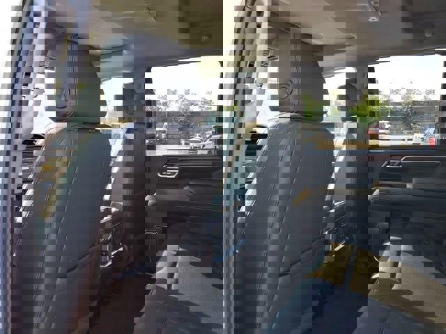 New 2026 GMC Sierra 2500 Denali w/ Denali Reserve Package image 11