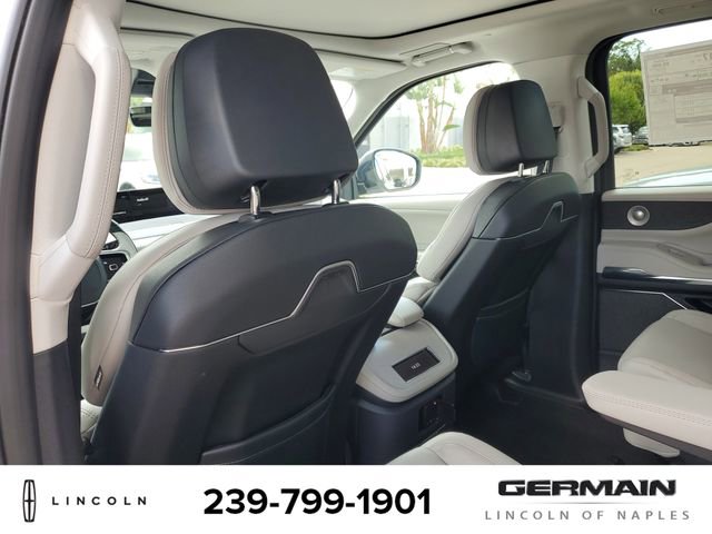 New 2026 Lincoln Navigator L Reserve image 21