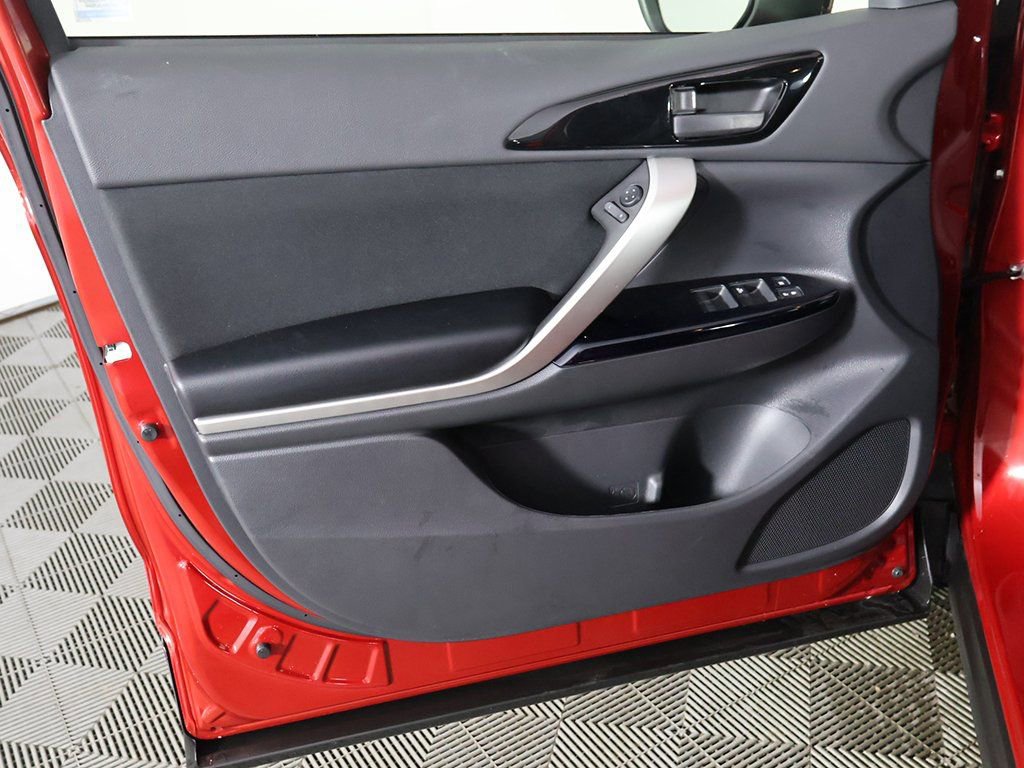 New 2025 Mitsubishi Eclipse Cross LE image 19