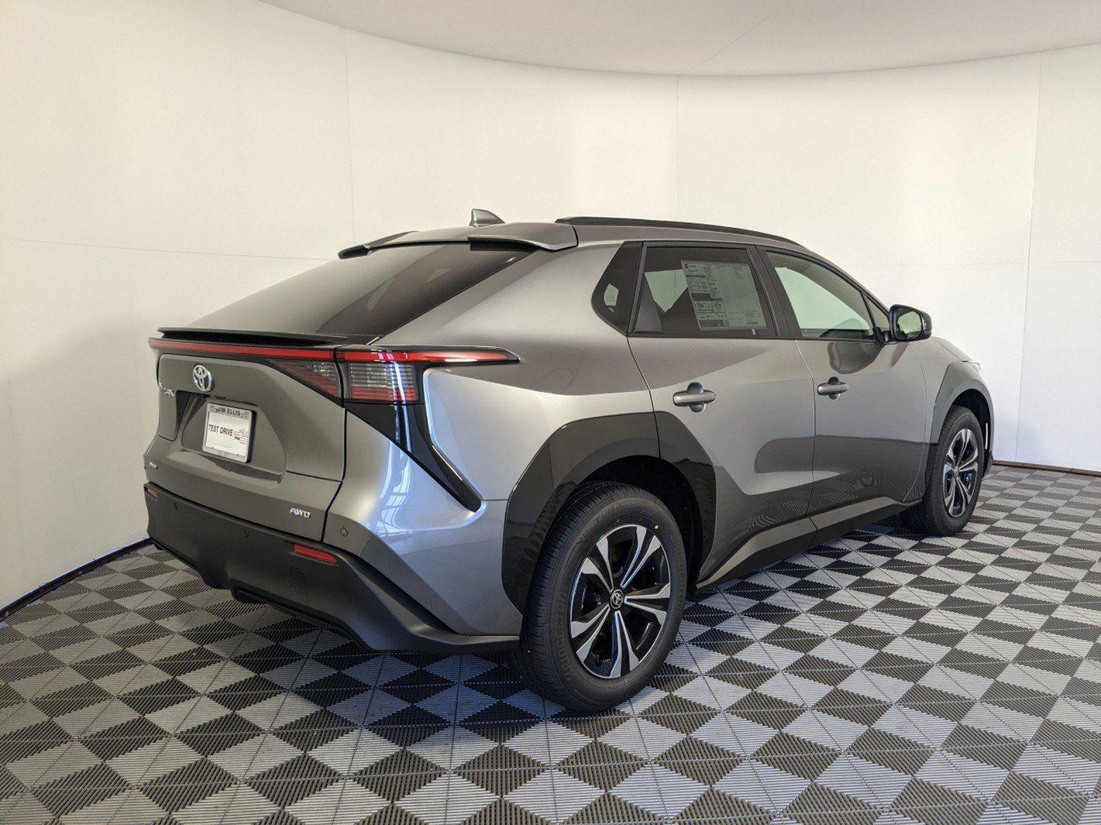 New 2025 Toyota bZ4X AWD image 22
