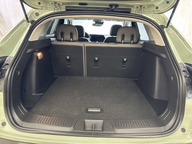 Certified 2024 Chevrolet Trax ACTIV w/ Sunroof Package FWD image 24