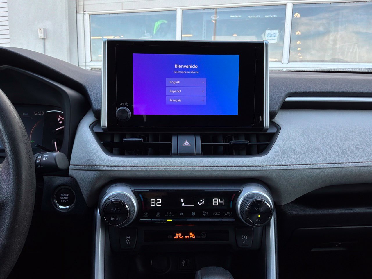 Used 2023 Toyota RAV4 XLE w/ Convenience Package FWD image 28