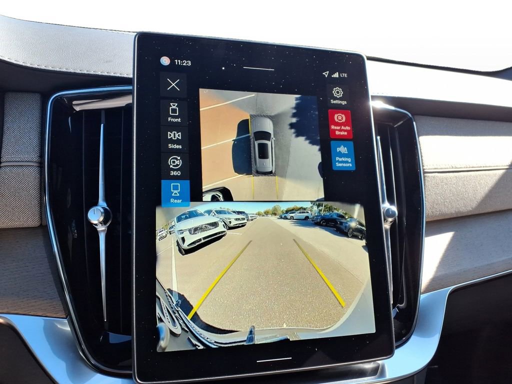 New 2026 Volvo XC90 T8 Plus image 15