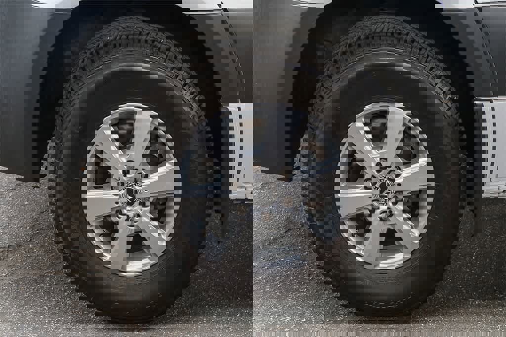 Used 2020 Mercedes-Benz Sprinter 2500 image 9