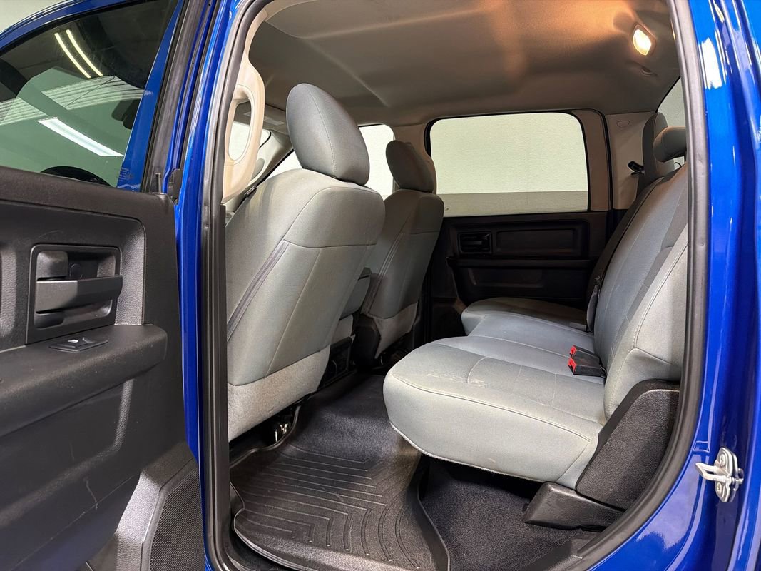 Used 2018 RAM 2500 Tradesman w/ Chrome Appearance Group AWD/4WD image 22
