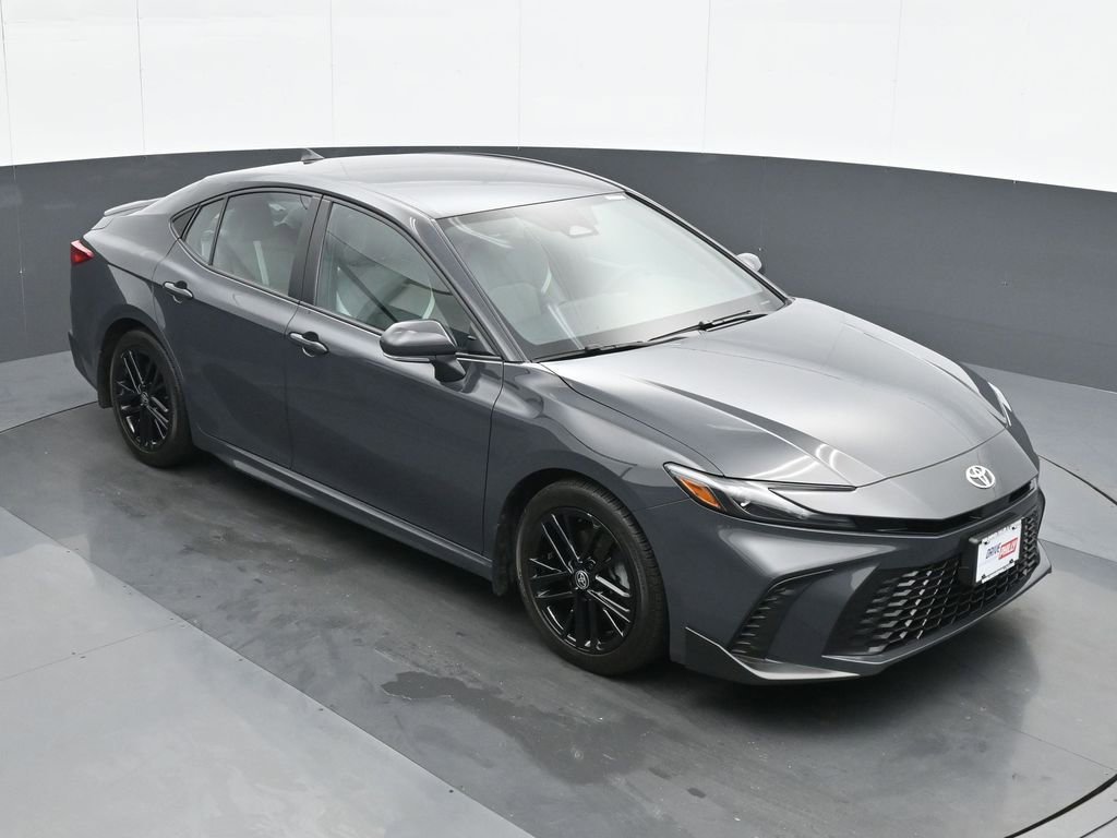 Used 2025 Toyota Camry XSE FWD image 23