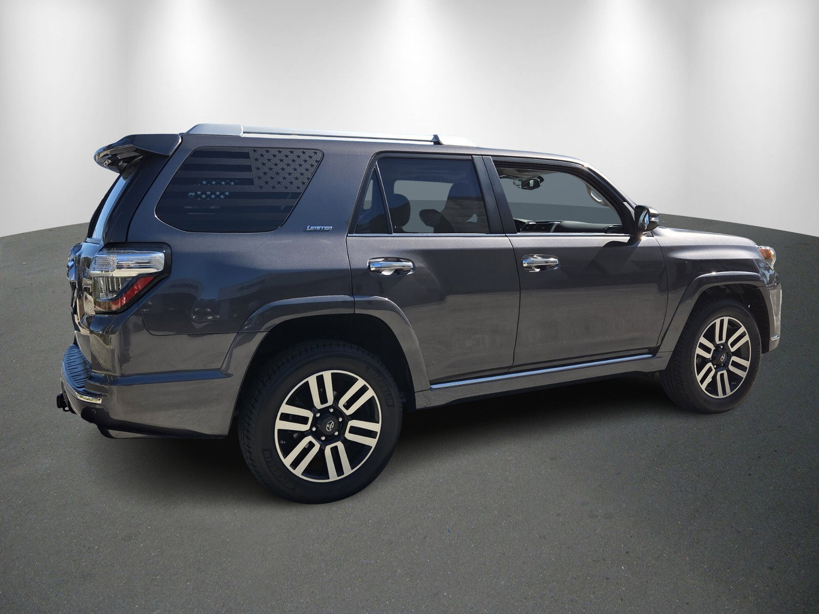 Used 2018 Toyota 4Runner Limited image 7