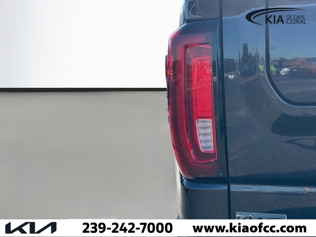 Used 2022 GMC Sierra 1500 Denali Ultimate image 10
