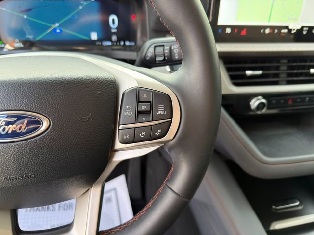Used 2025 Ford Explorer Active image 37