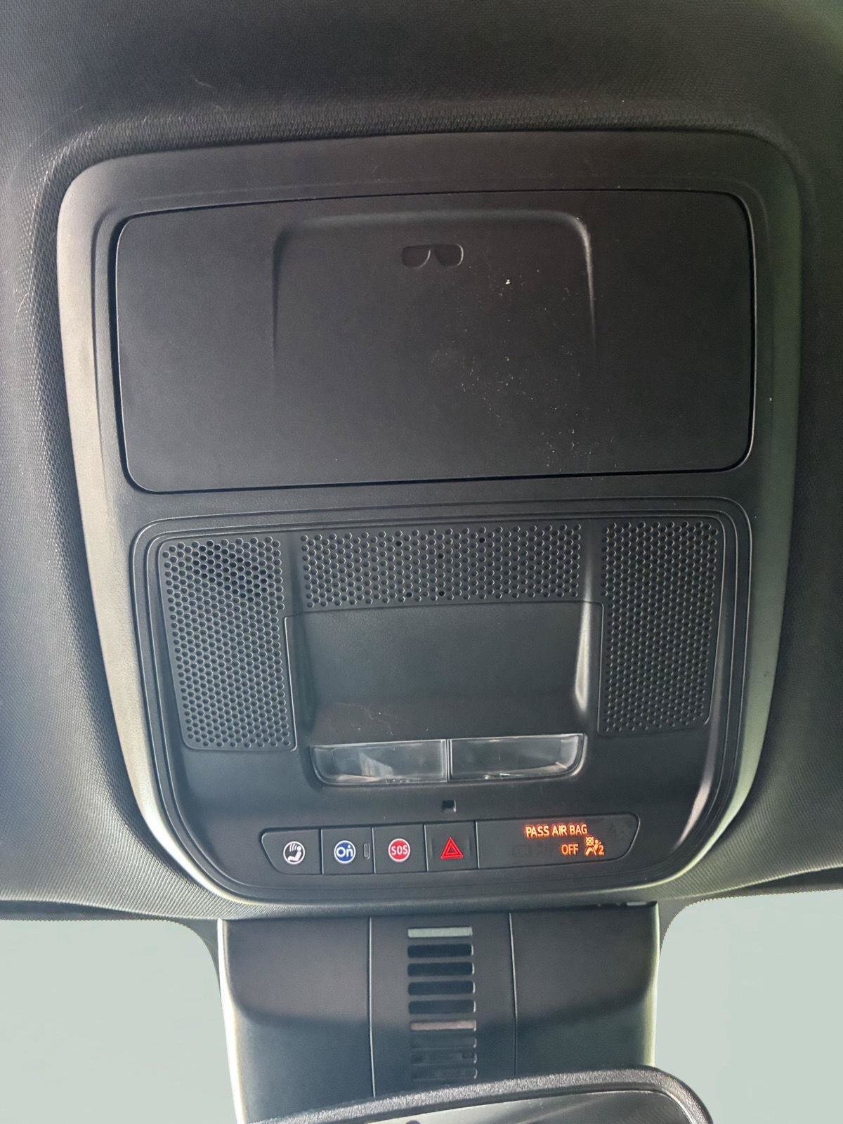 Used 2025 GMC Acadia Elevation AWD/4WD image 63