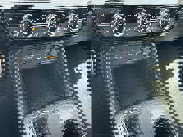 New 2026 Honda Civic FWD Hybrid Sedan image 17