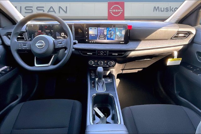 New 2027 Nissan Kicks S FWD image 9