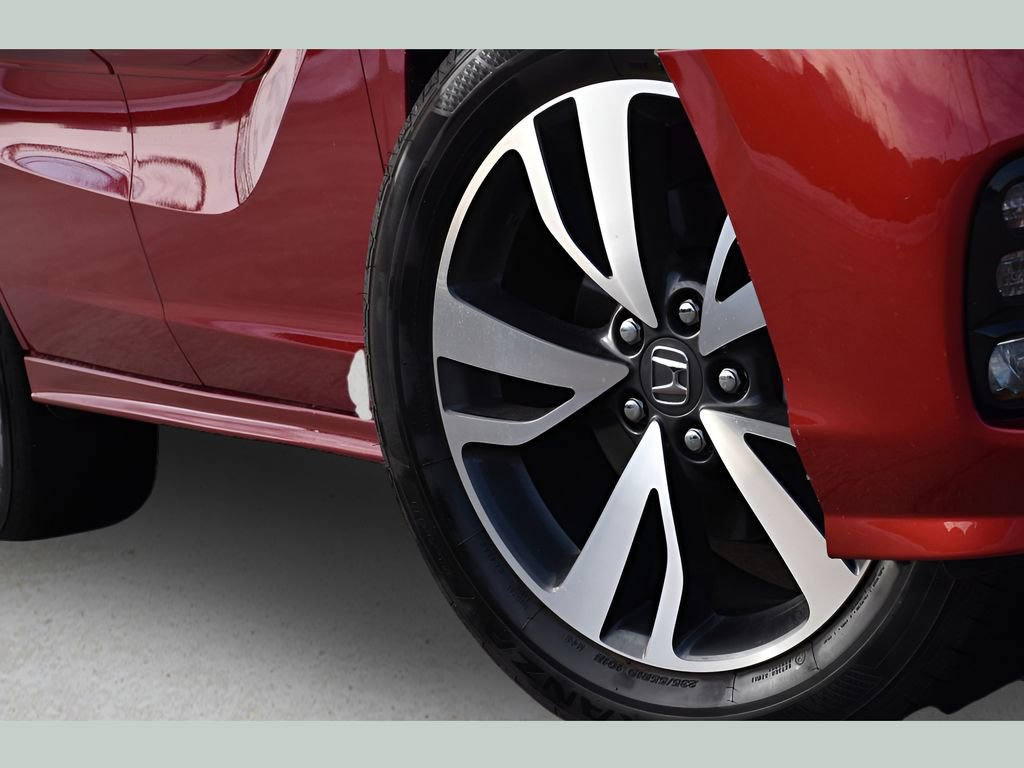 Used 2024 Honda Odyssey Touring image 9